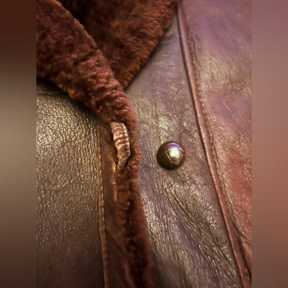 Brown Shearling Leather Vintage Coat - Picture 10 of 11